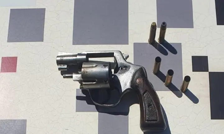Suspeito morre após confronto com a Polícia Militar durante ocorrência de roubo em Limeira SP
