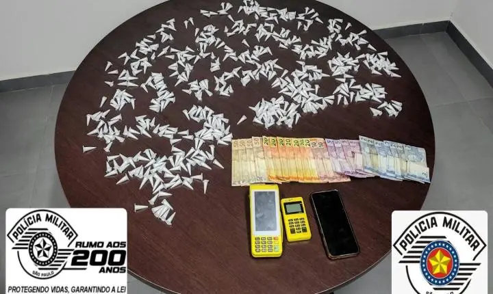 TRÊS PESSOAS SÃO PRESAS POR SUSPEITA DE TRÁFICO DE DROGAS EM LEME